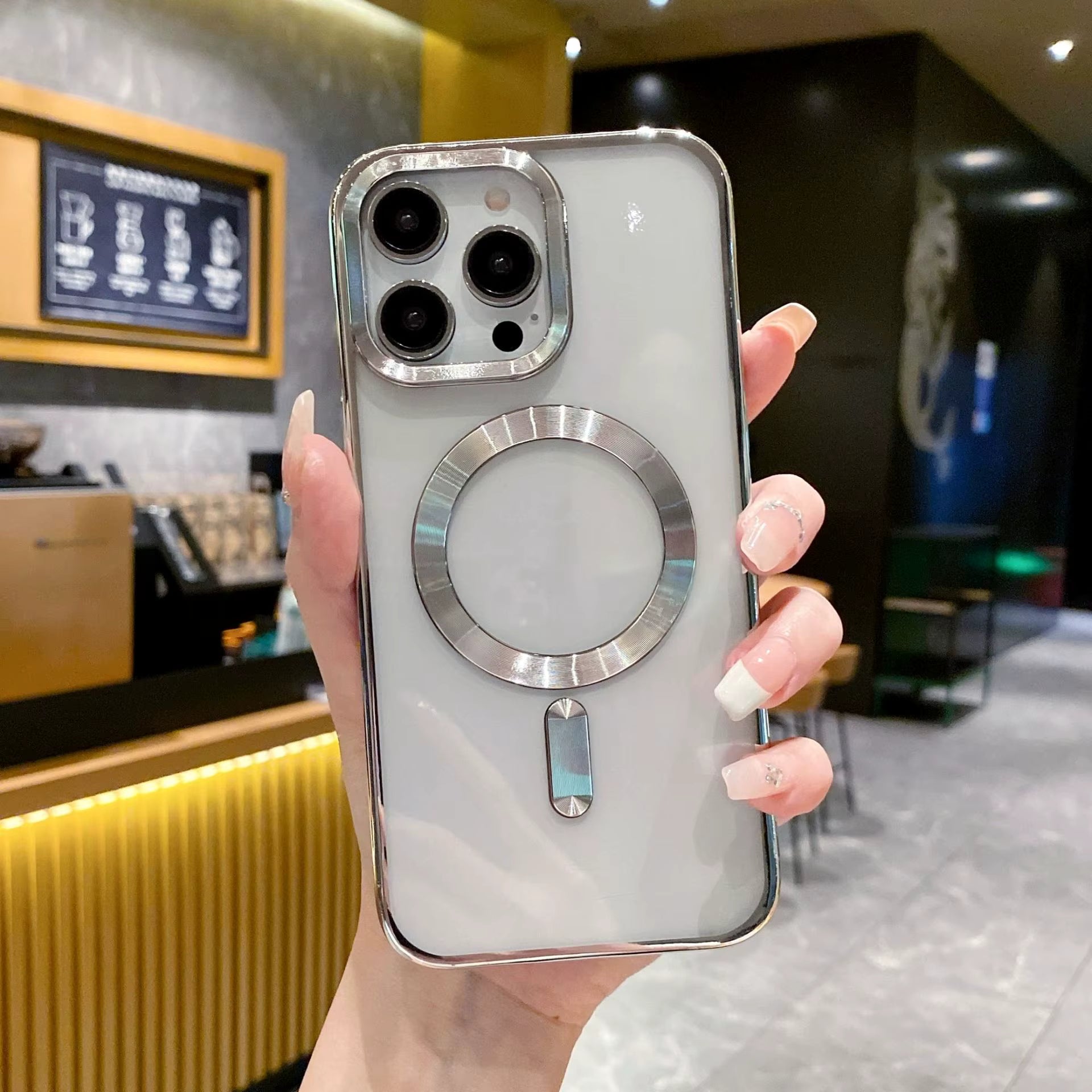 Apple iPhone 11 Takakuori MagSafe kameran linssisuoja
