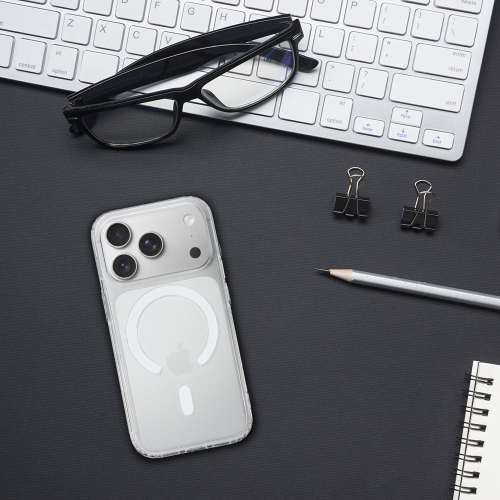 Apple iPhone 17 Pro kirkas kuori MagSafella